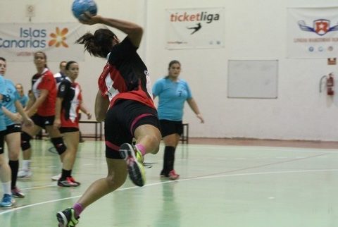 Primera victoria en División de Honor Plata
