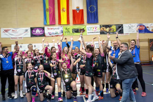 Deportes Balonmano HBC74 Infantil Femenino Zonal Campeonas 190526 - 13